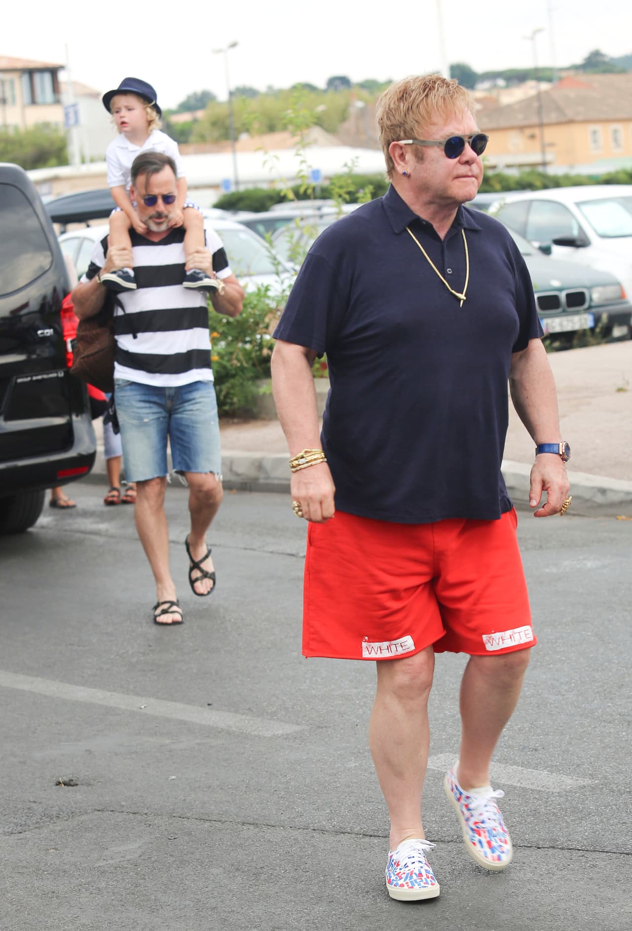 El músico y su pareja presumieron a los pequeños Zachary, de cuatro años, y Elijah, de dos.