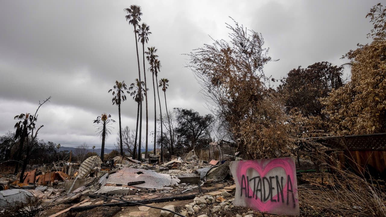 Tormenta en Los Ángeles: alerta por posibles inundaciones, deslaves y evacuaciones en zonas afectadas por incendios