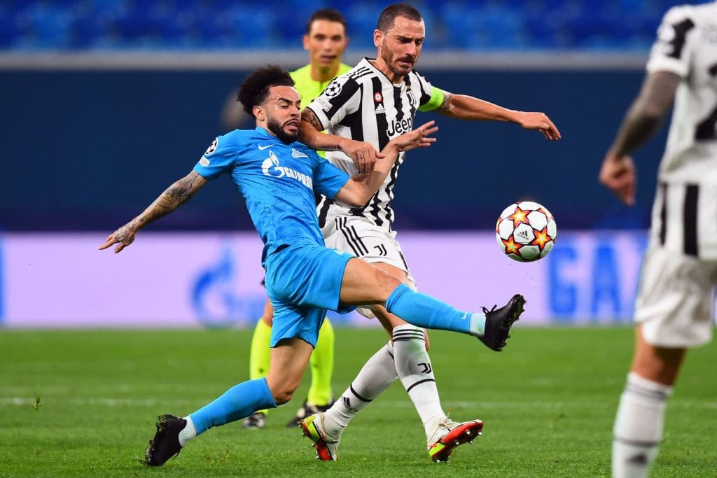 Juventus sale victorioso de visita 0-1 frente al Zenit, Sevilla consigue un punto en su visita al Lille OSC y el Villarreal logra vencer fácilmente 1-4 a los Young Boys.