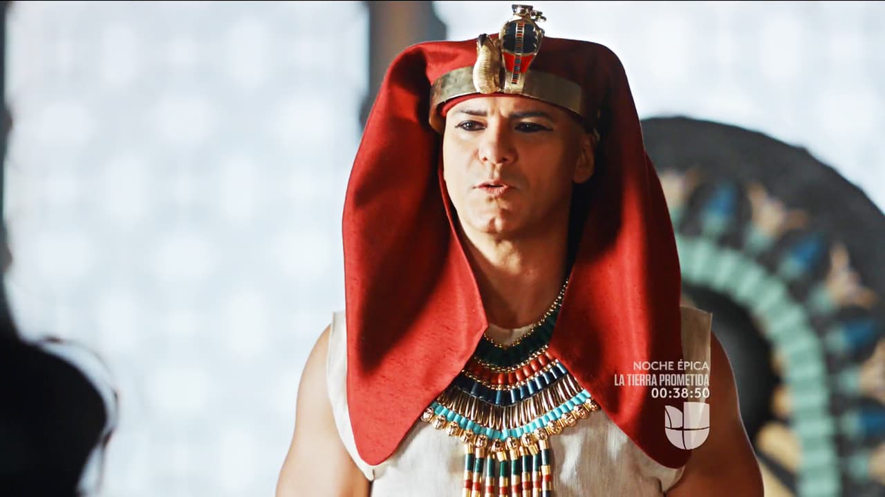 El gobernante le agradeció por haber convertido a José en un gran hombre.