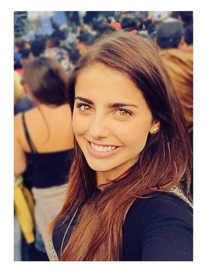 Michelle no deja de demostrar que está muy emocionada por esta etapa de su vida: "Gracias por sus buenos deseos y mensajes tan hermosos ESTOY FELIZ COMO UNA LOMBRIZ!!", escribió la actriz en Instagram.