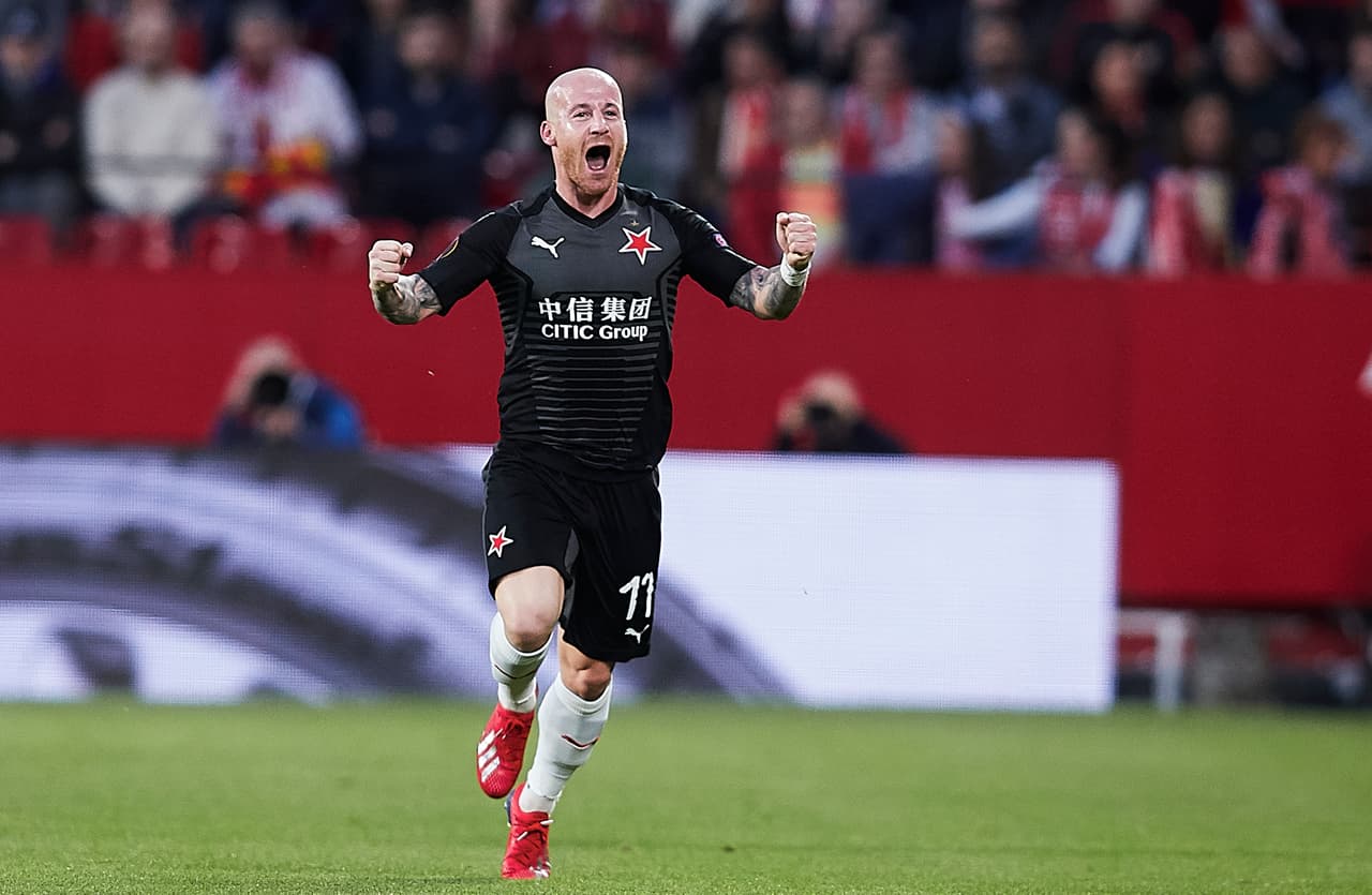 Miroslav Stoch, al minuto 25, consiguió la igualdad despuués de haber probado segundo santes con un remate cruzado. En esta oportunidad contó con suerte.