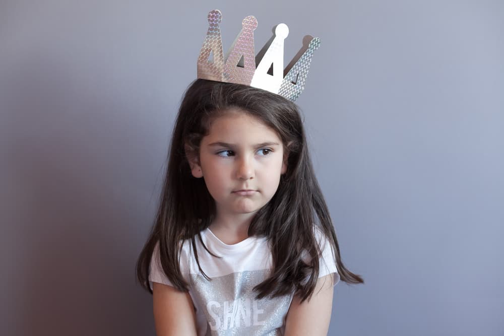 <b>LEO</b>
<br>Como buen signo de fuego, las niñas de Leo serán unas pequeñas 'fieras'. Con mucha calidez, energía para derrochar, siempre intrépidas, entusiastas, creativas y con ganas de comerse al mundo. Eso sí, querrán siempre ser el centro de atención no sólo de sus papás, por ser las 'princesitas' de la casa, así que cuidado con sus caprichos.