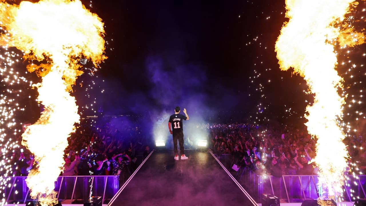 Cientos de aficionados le dan una gran bienvenida al Chucky Lozano