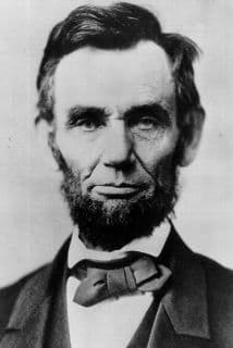 #16 - Abraham Lincoln. Mandato 4 de marzo de 1861hasta 15 de abril de 1865.