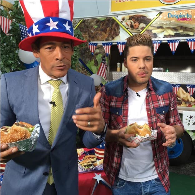 Ops, Johnny y William tienen mucha hambre.