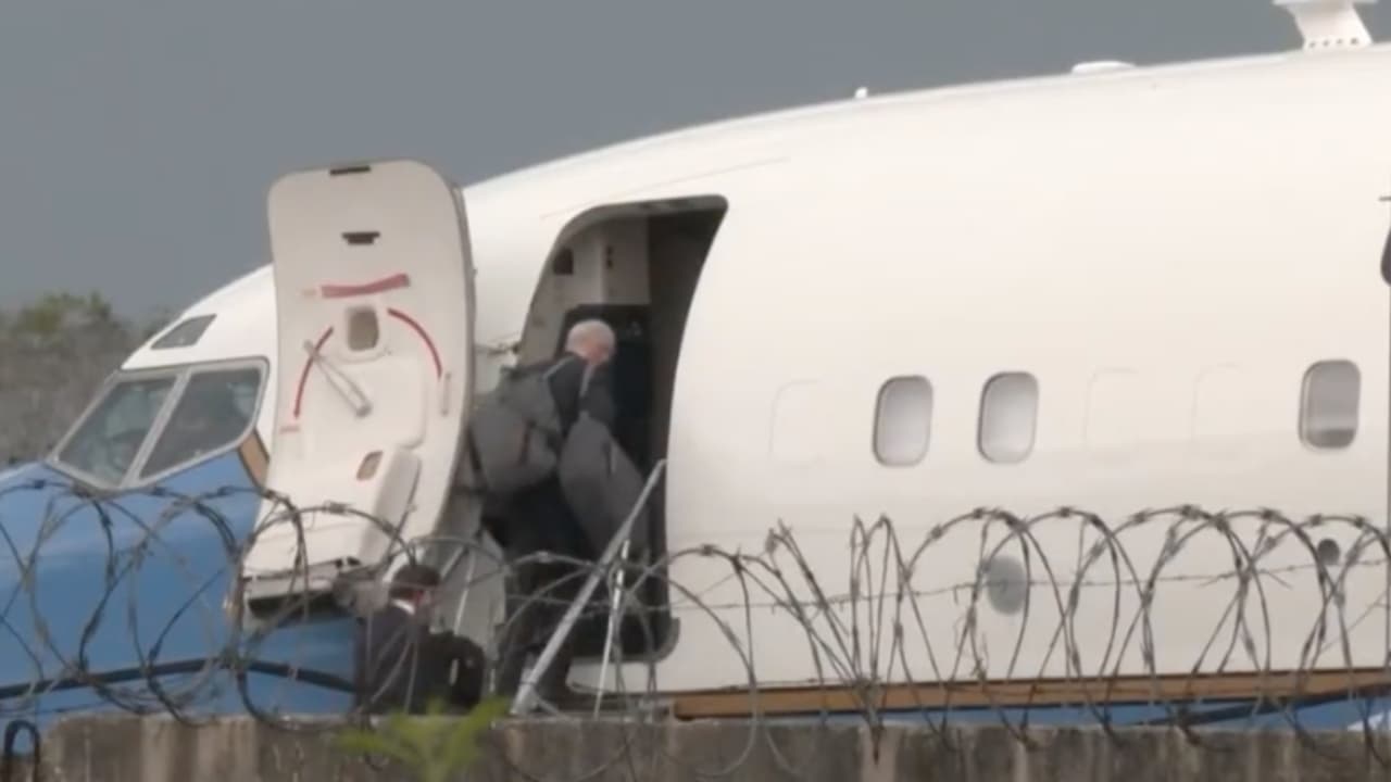 Director de la CIA viajó a Cuba para reunirse con funcionarios del régimen cubano