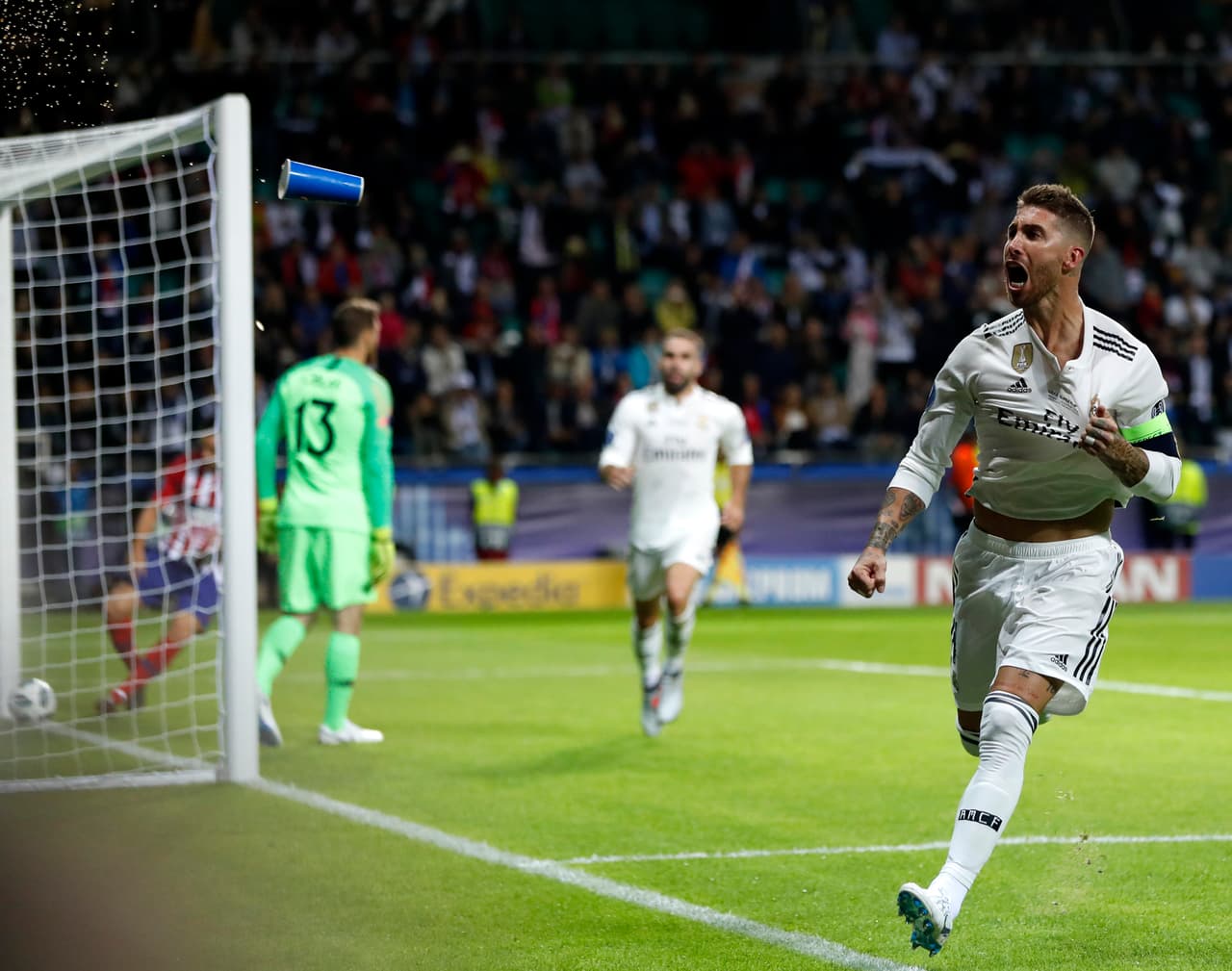 Esa oportunidad la canjeó por gol el capitán Sergio Ramos al minuto 18 del segundo tiempo para poner el 2-1 a favor de Real Madrid.