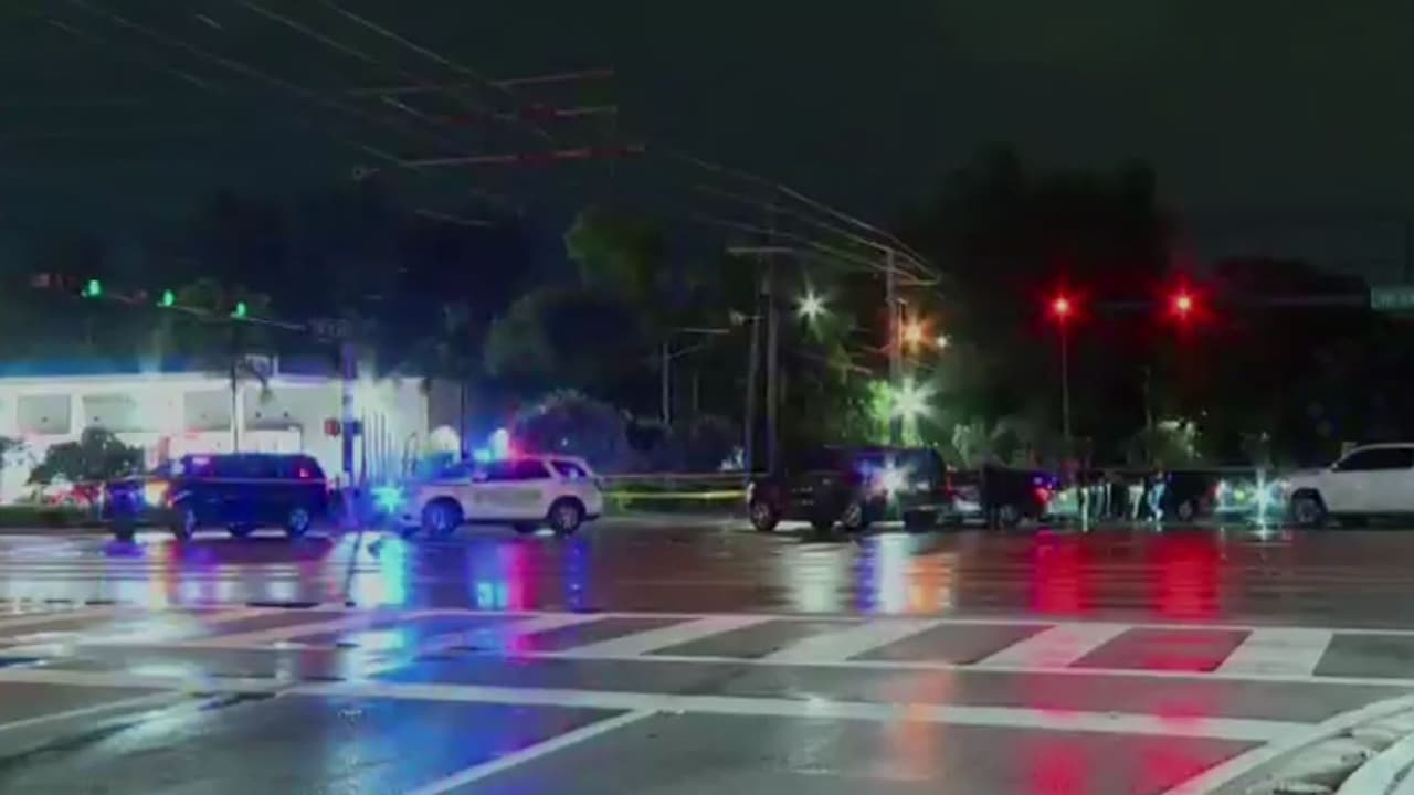 Un herido deja tiroteo en gasolinera del noroeste de Miami-Dade tras altercado entre dos personas