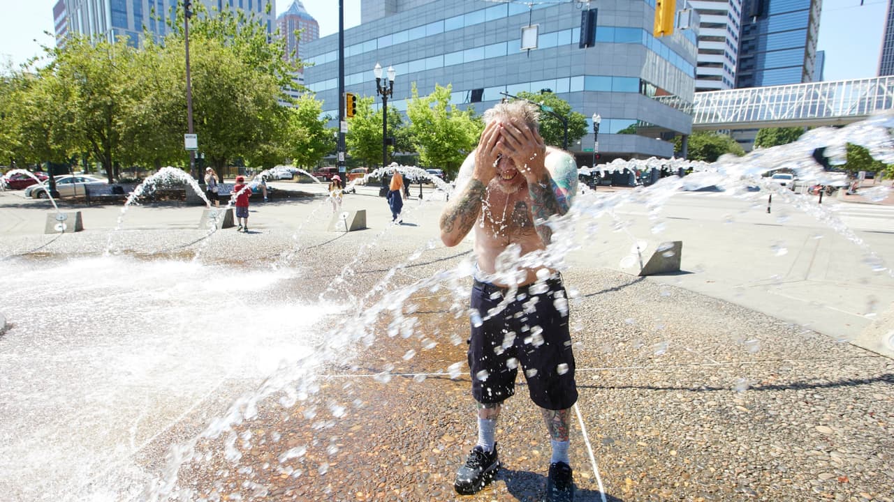 Cómo identificar un golpe de calor y qué hacer para evitarlo