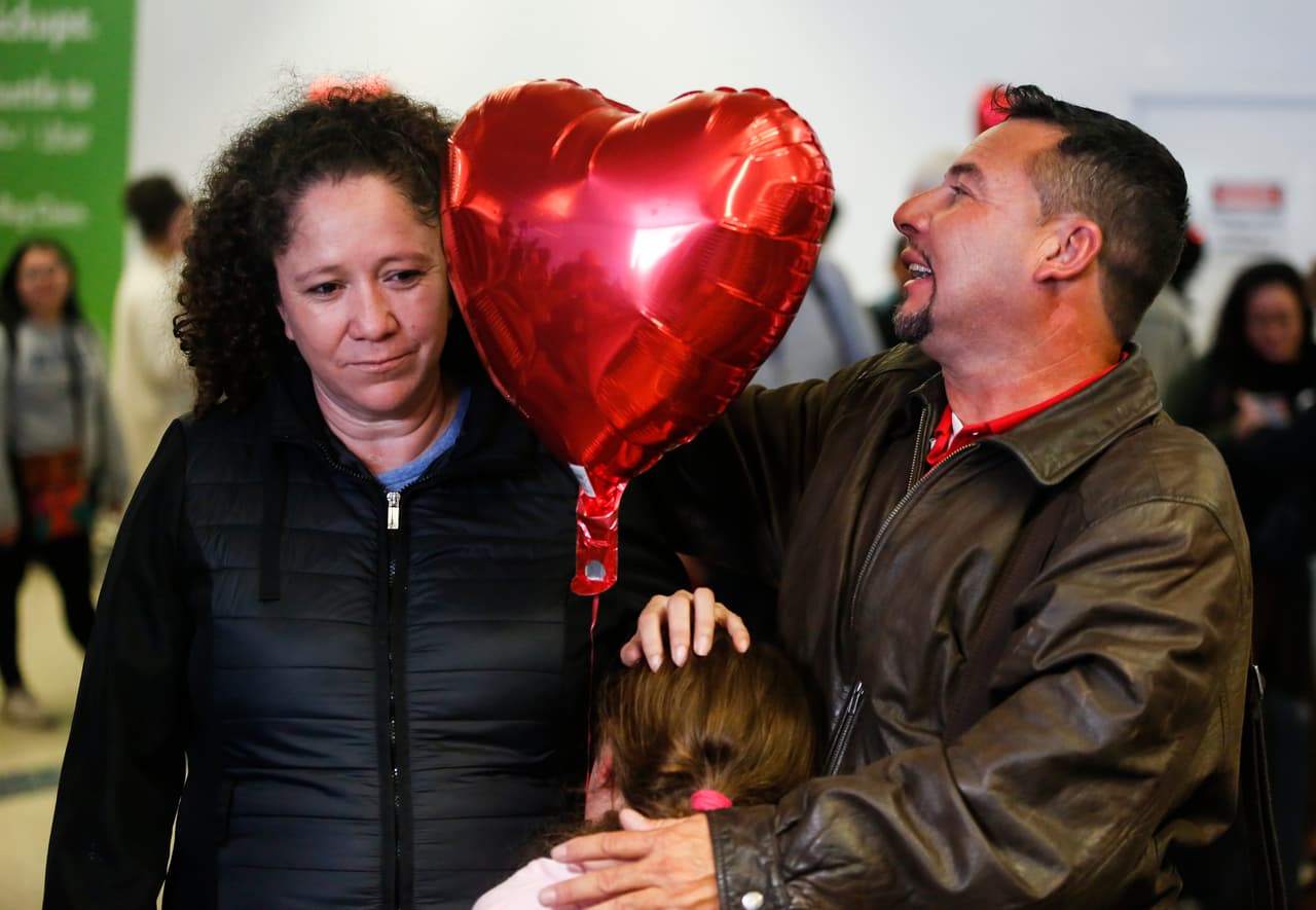 La familia reunida después de unos dos años de separación espera que las autoridades migratorias de Estados Unidos le otorguen asilo a Fernando esta vez.