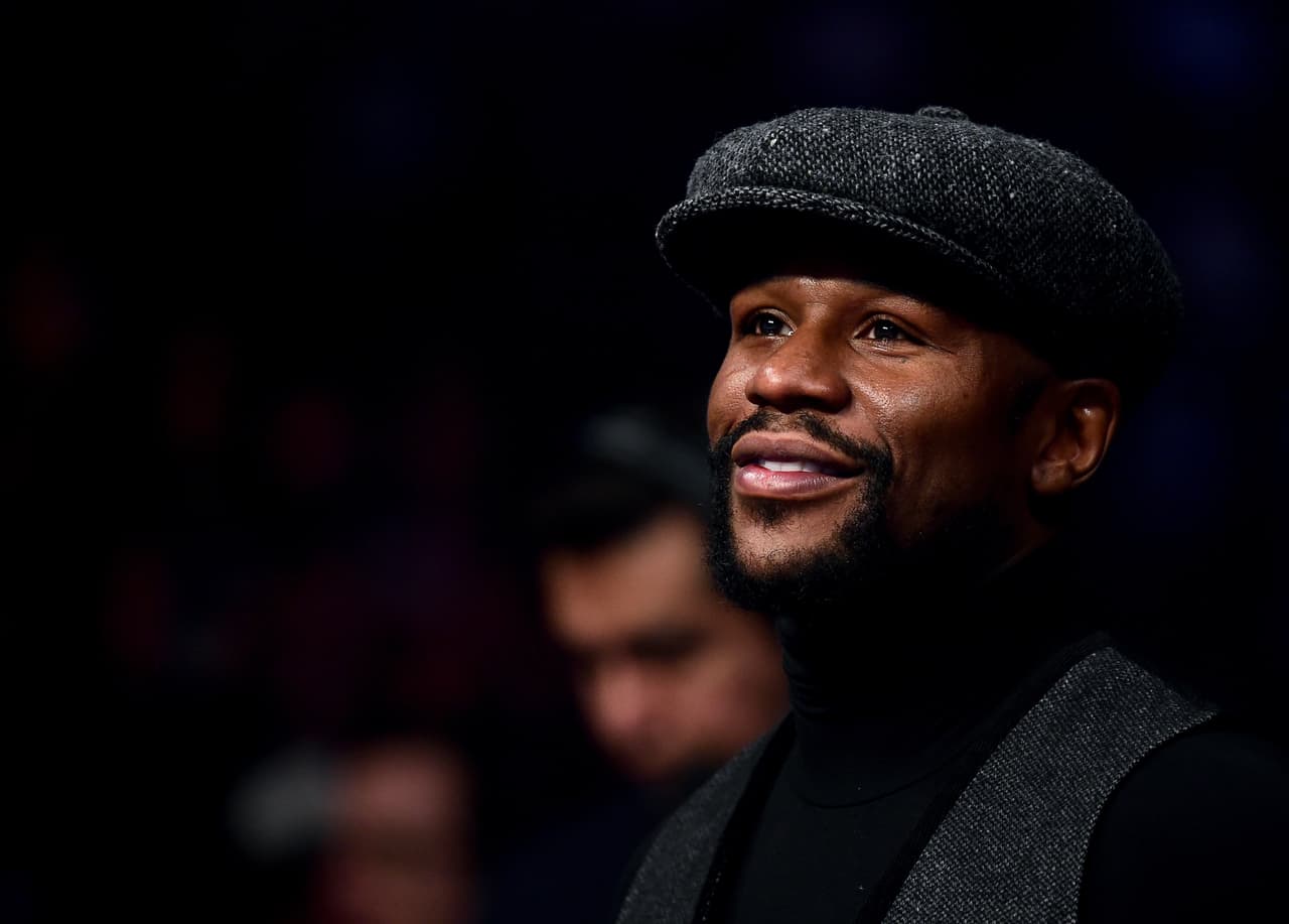 Floyd Mayweather asegura que puede enseñarle a Wilder cómo derrotar a Fury