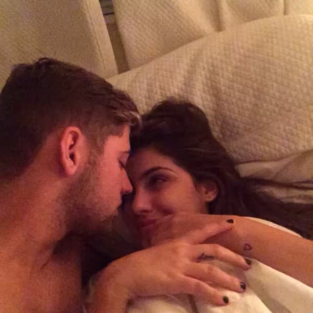 ¿Recuerdas estas candentes fotos de Alexa y este galán?