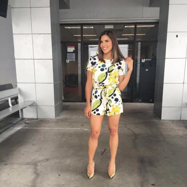 Los short suits de estampados un tanto psicodélicos son una pieza muy juvenil.