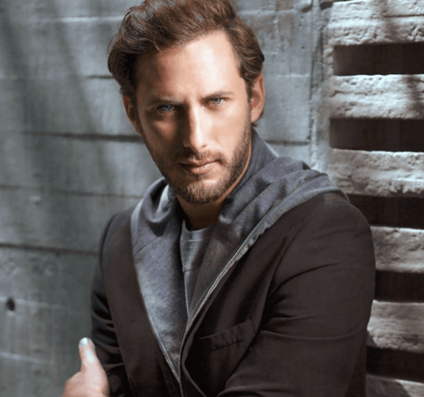 Guapo y sexy, así es como luce el hijo mayor de Humberto Zurita.