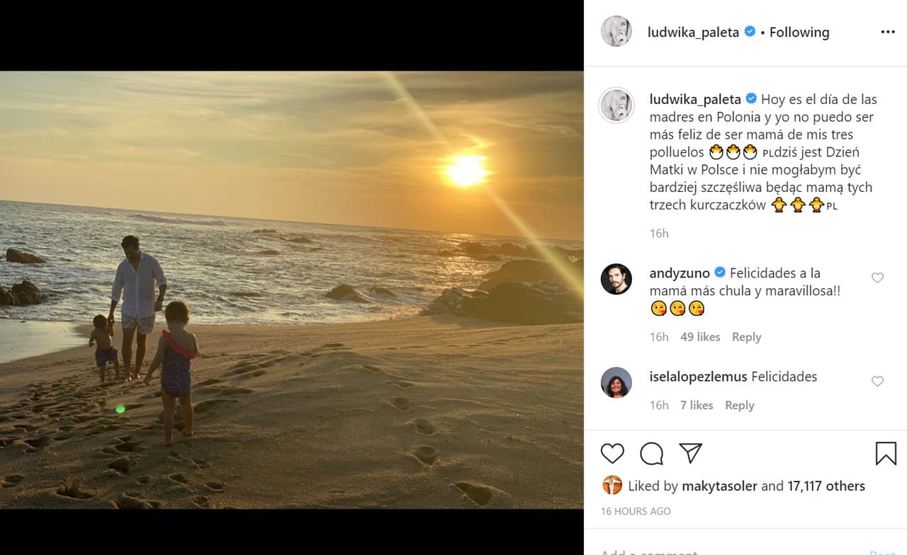 Lo hizo con 
<b><a href="https://www.instagram.com/p/CAqeuKMgwDl/" target="_blank">esta foto</a></b> en la que aparecen sus dos hijos menores, Bárbara y Sebastián, los cuales procreó con Emiliano Salinas, que también aparece en la imagen.
<br>