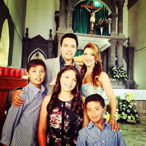 Sara Priscila, Gustavo Ángel y Alejandro Ángel ya son niños grandes.