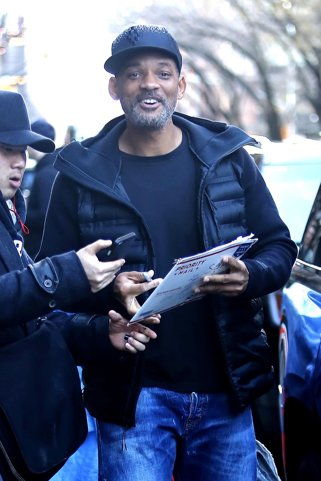 Chris se burló del boicot encabezado por los Smith e hizo gala de su "buen humor" con bromas sobre racismo.