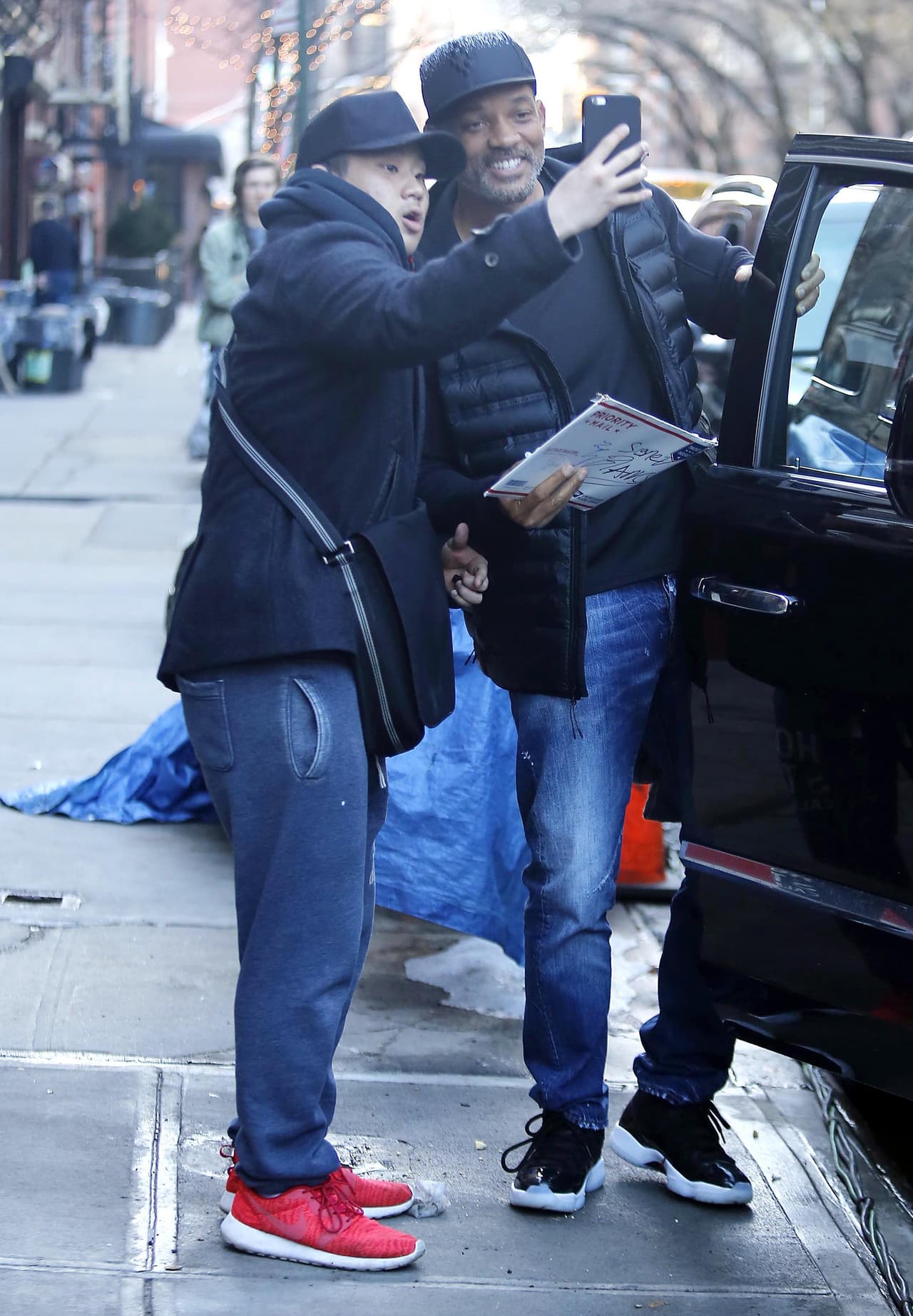 Y se tomó varias fotos con sus seguidores.