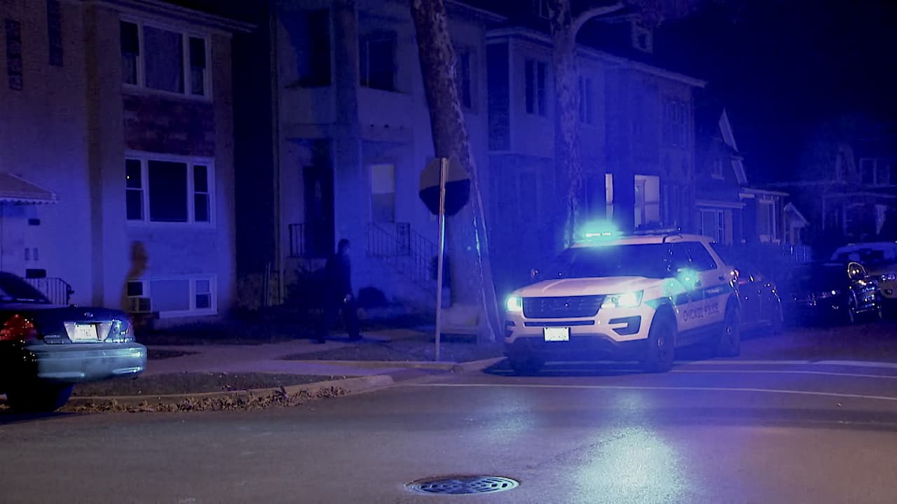 Detienen a una persona en relación al mortal apuñalamiento de una mujer latina en una casa de Chicago
