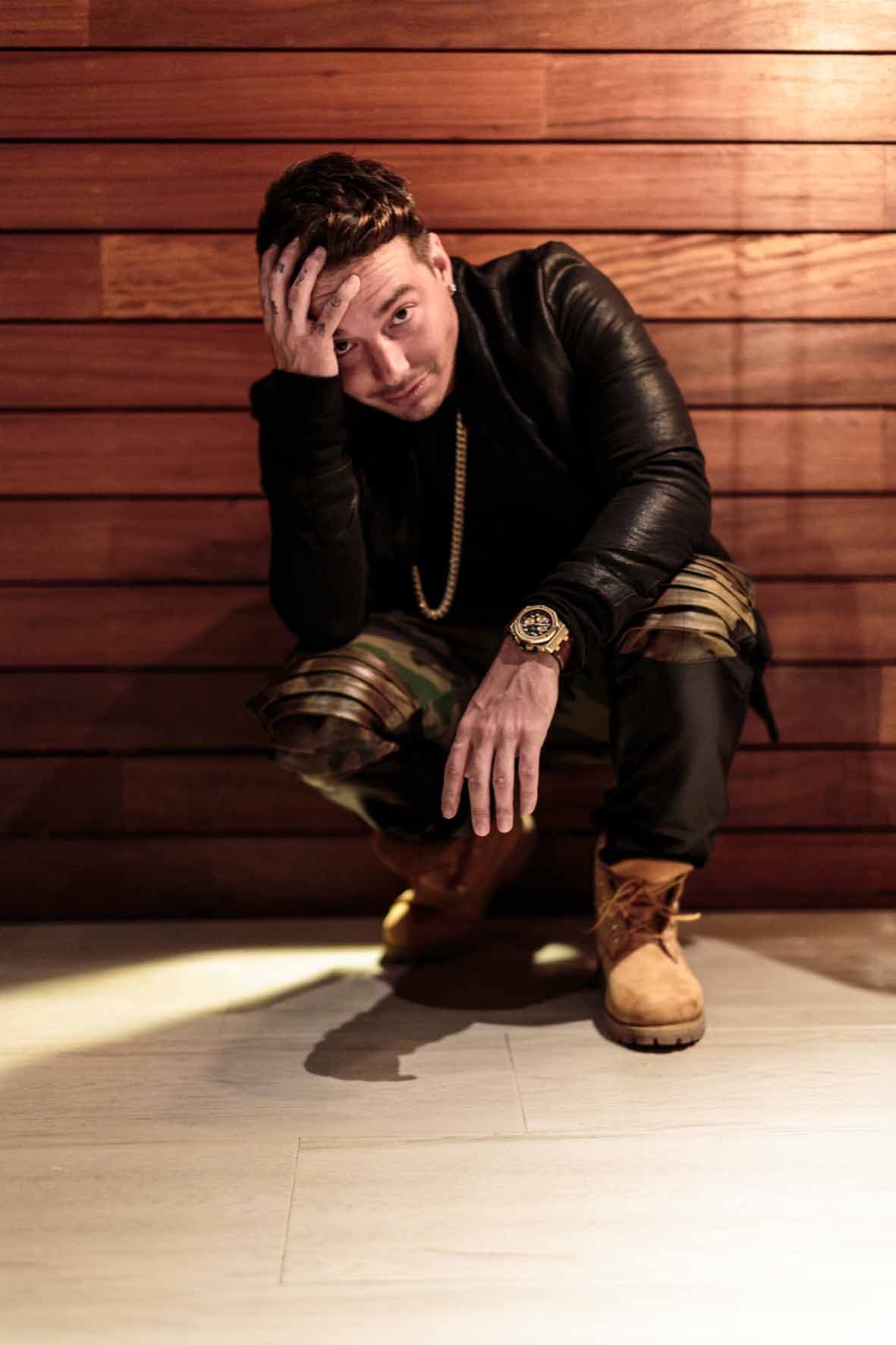 Así, con grandes proyectos y un año que pinta para estar lleno de éxitos, este urbano se concentra en ser mejor cada día.