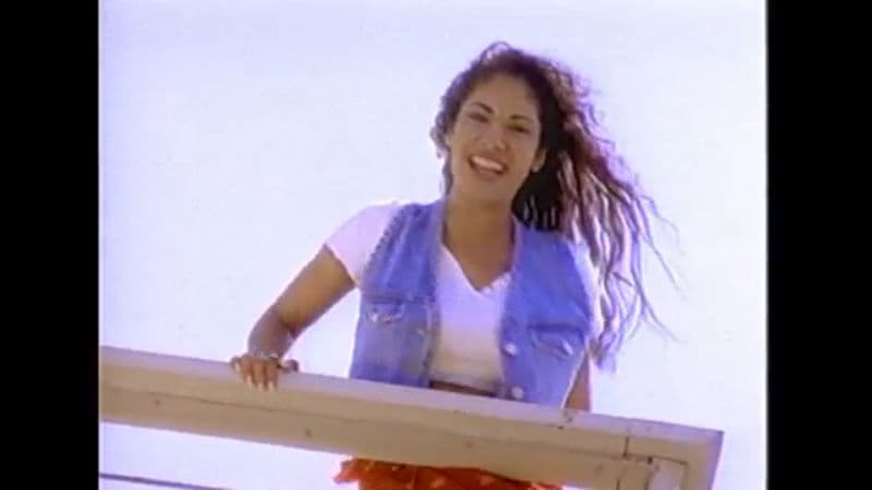 Celebrando el cumpleaños de Selena Quintanilla