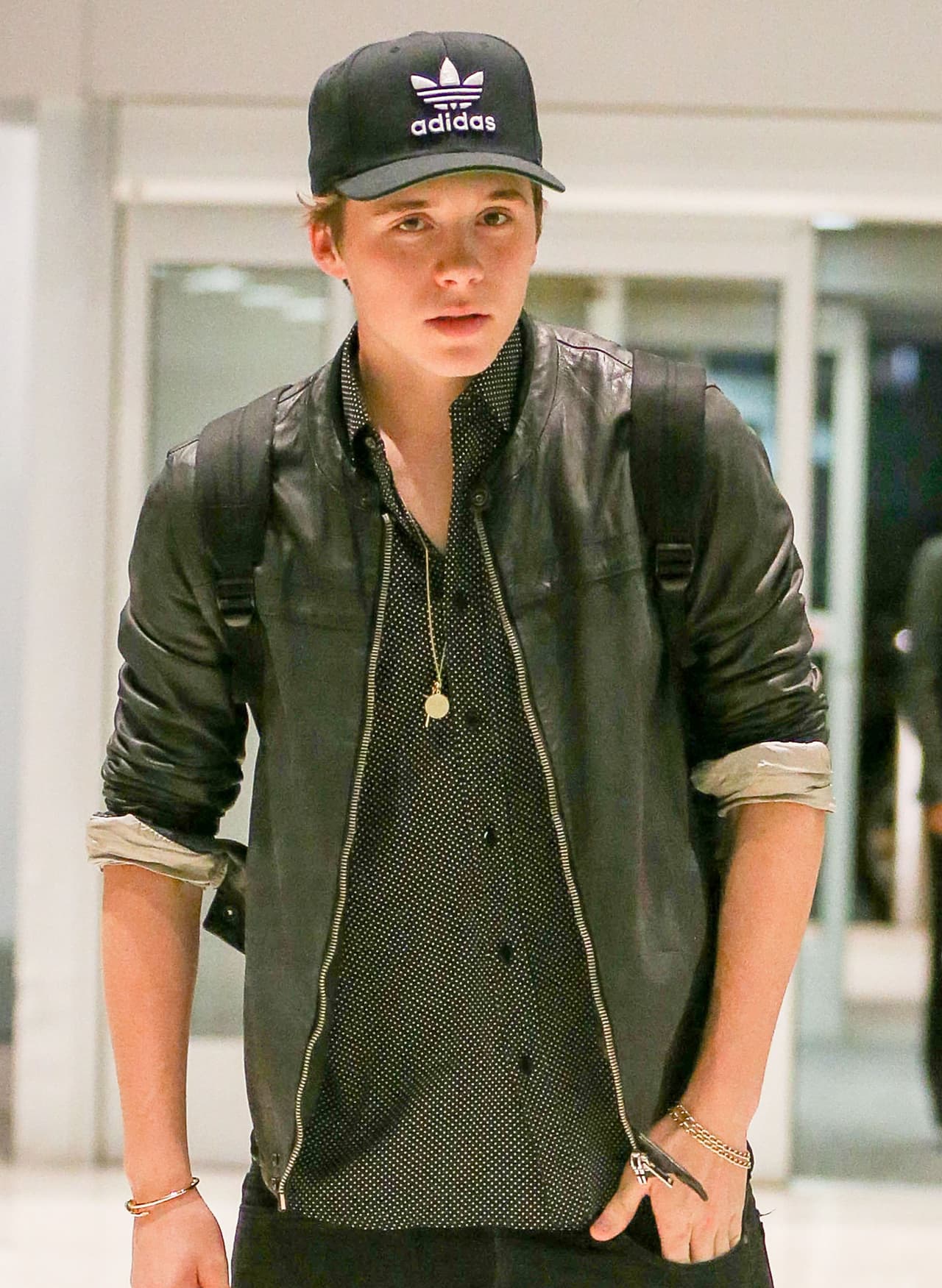 Sin duda él ha aprendido cómo ser un caballero gracias a David Beckham.