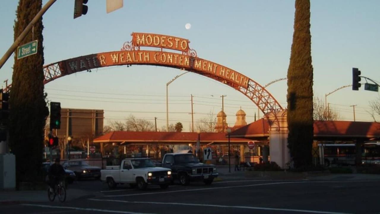 <b>Modesto</b> se coloca casi al final de la clasificación en la posición 
<b>146 de 151</b>, pues reprobó en factores como calidad de vida, educación e infraestructura; obteniendo buena calificación sólo en economía, al tener un alto porcentaje de dueños de viviendas y buenos ingresos promedio.