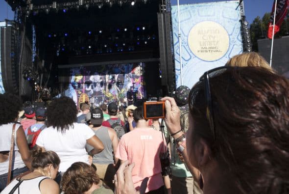 Miles de asistentes de todo el mundo disfrutaron de más de 180 presentaciones de bandas como Pearl Jam, Eminem y Outkast.