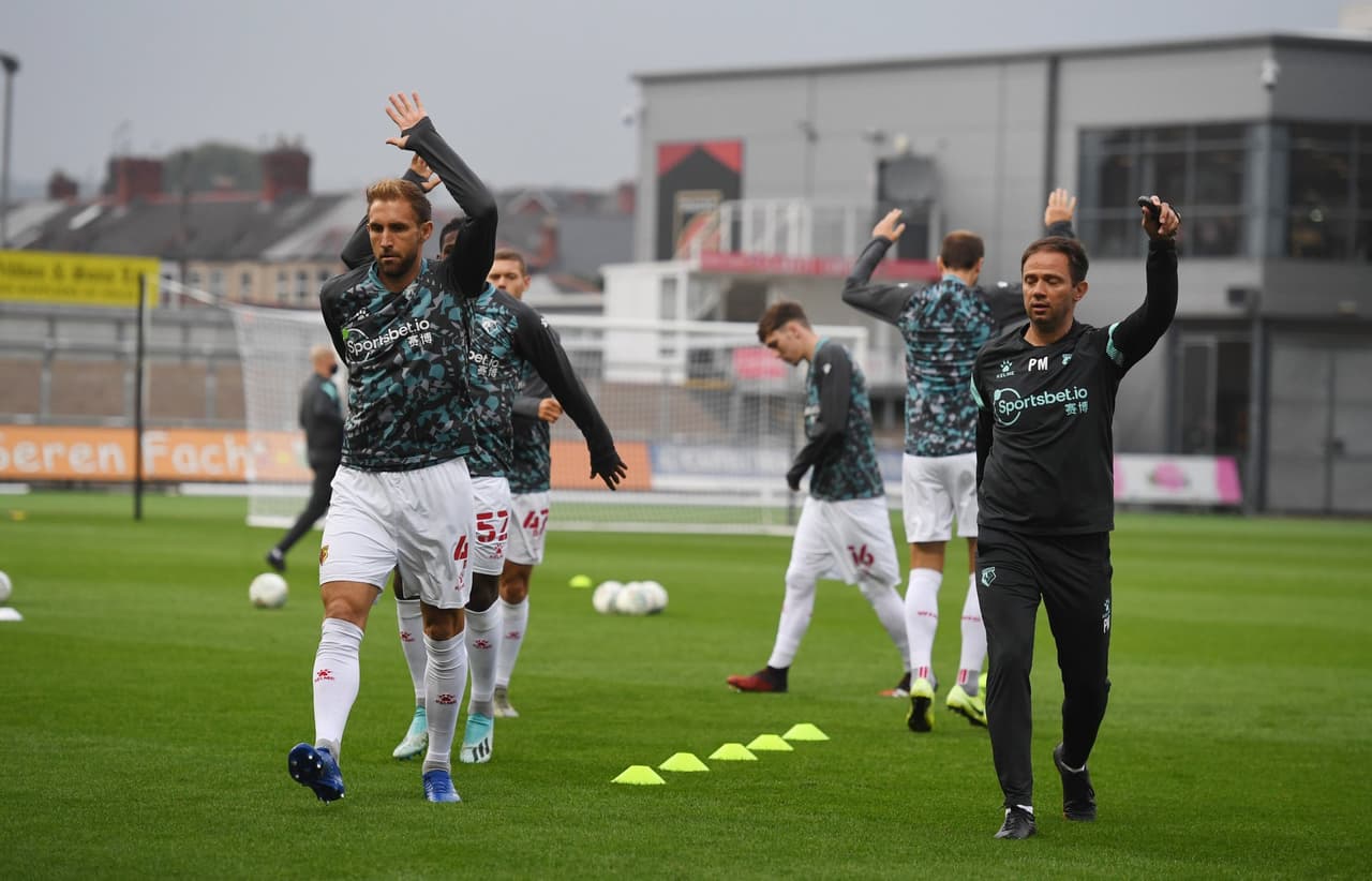 Abrahams (18’), Labadie (28’) y Amond (65’) marcaron los goles de Newport; Peñaranda (54’) descontó de penal.