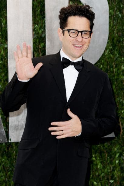 J.J. ABRAMS- El productor de programas de TV como Felicity, Alias y Lost, ha dado $50,000 para las "Priorities USA Action" el súper PAC que apoya al presidente.