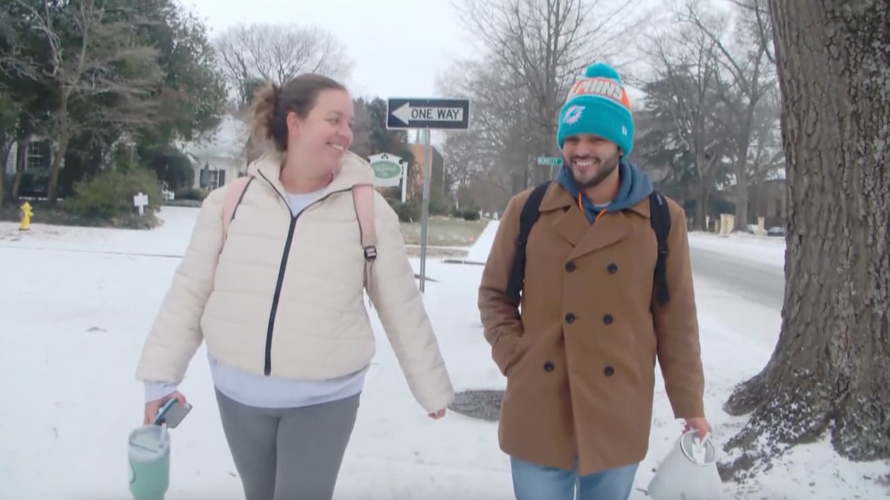 “Tal vez se llame Fern”: Tormenta invernal obliga a pareja hispana a caminar al hospital para dar a luz