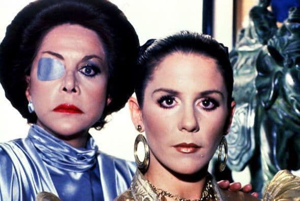 El 6 de octubre de 1986 
<b><a href="https://www.univision.com/shows/cuna-de-lobos" target="_blank">Cuna de Lobos</a></b> se estrenaba en la televisión mexicana. El proyecto producido por el fallecido 
<b>Carlos Téllez </b>estaba destinado a marcar una era.