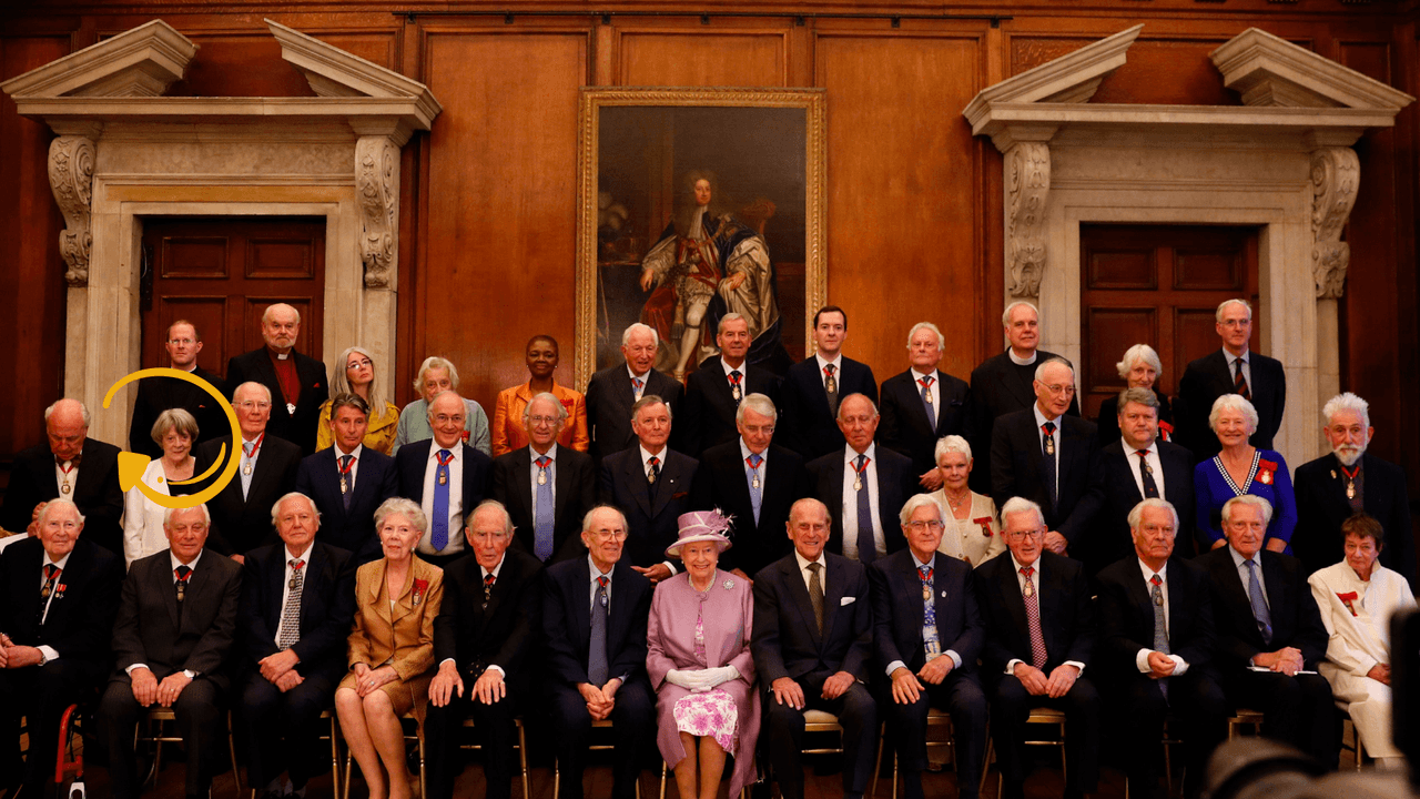 Además de ser una actriz con una larga trayectoria, Maggie Smith también tiene el título de dama de la Orden de los Compañeros de Honor y es dama comendadora de la Orden del Imperio Británico.
<br>