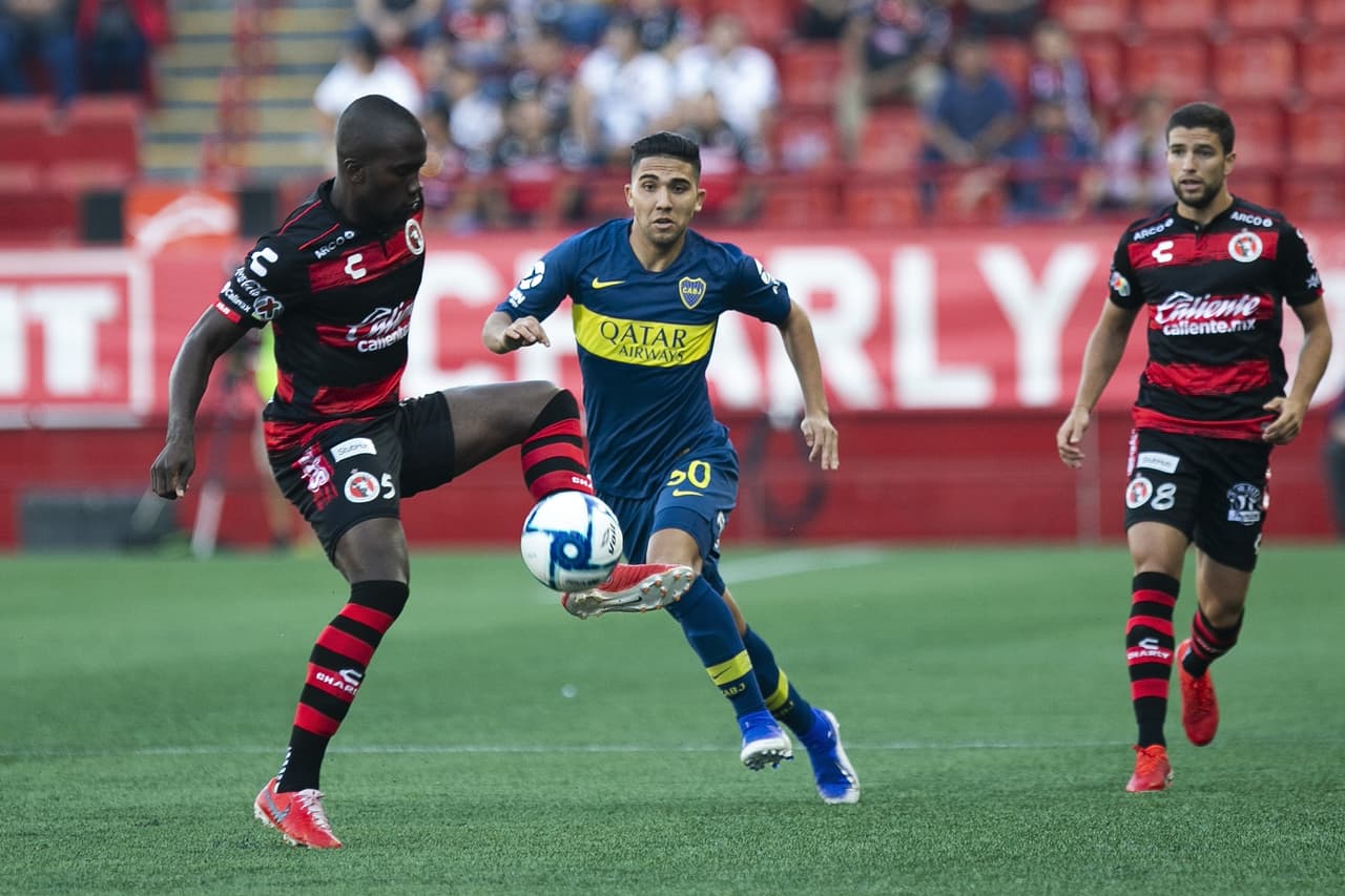 Con gol del delantero ecuatoriano Miller Bolaños, a los 87 minutos, los Xolos de Tijuana superaron 1-0 a Boca Juniors de Argentina en el Estadio Caliente de la ciudad fronteriza de Baja California. En partido de preparación para ambos equipos, de cara al inicio de los torneos en sus respectivos países, se vivieron acciones equilibradas, con buenos destellos y voluntad de los dos clubes por ganarlo.
