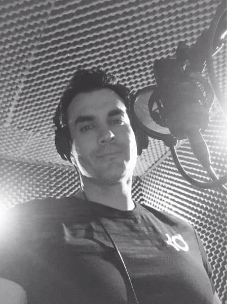 Disfruta del talento de David Zepeda cada noche en "Tres ves Ana" a las 10PM/9C por Univision.