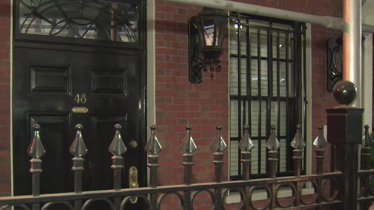 Una empleada doméstica pasa tres días encerrada en el ascensor de la casa de su jefe