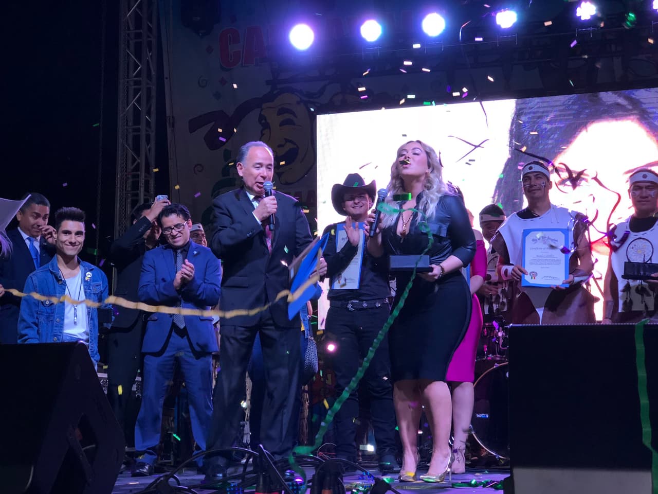 Nadie se fue con las manos vacías y todos estuvieron muy agradecidos por sus reconocimientos.