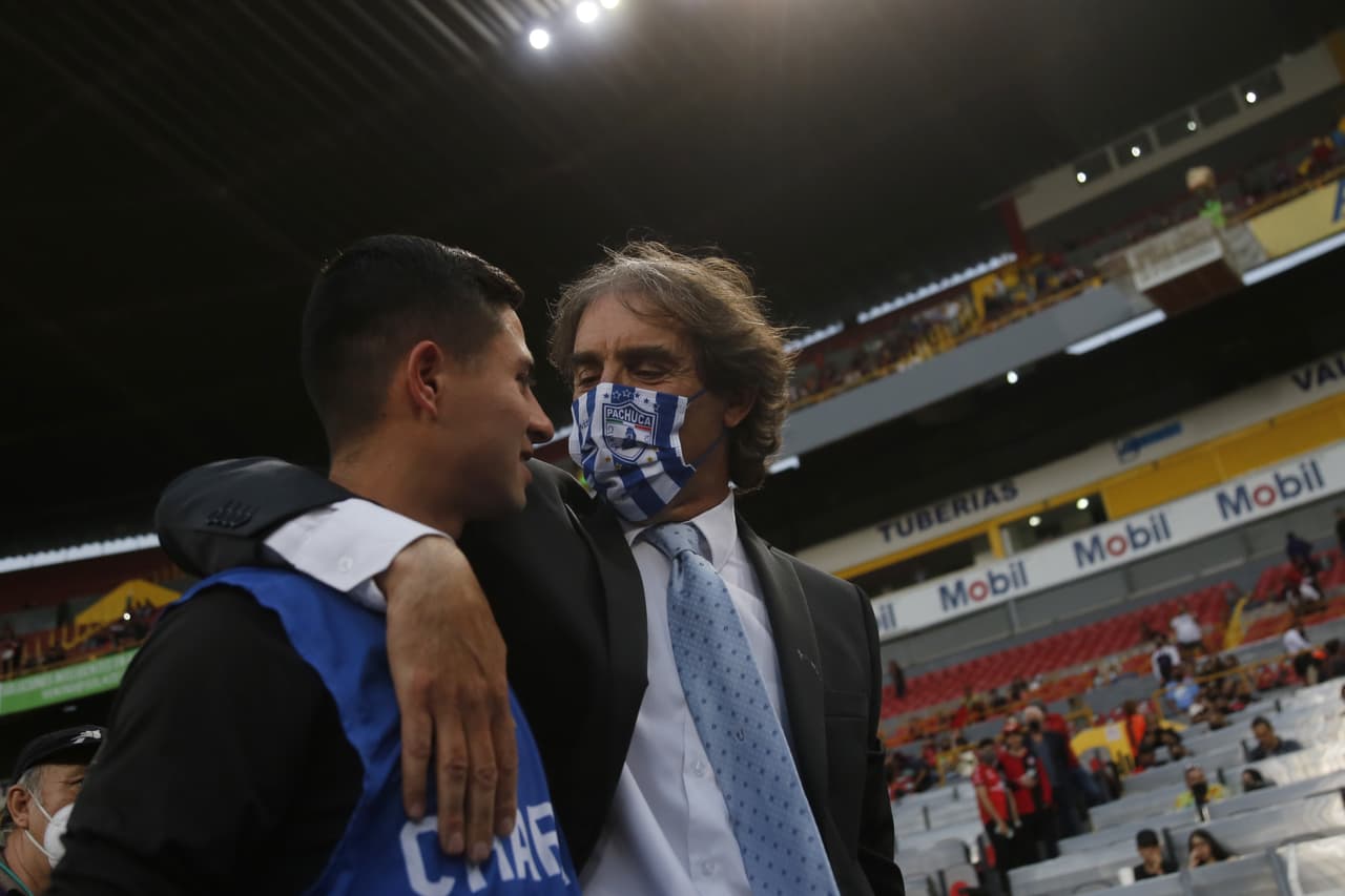 Con solitario gol de Roberto de la Rosa en los últimos minutos, Pachuca le pegó al campeón Atlas y de paso se metió como nuevo líder del Grita México Clausura 2022.