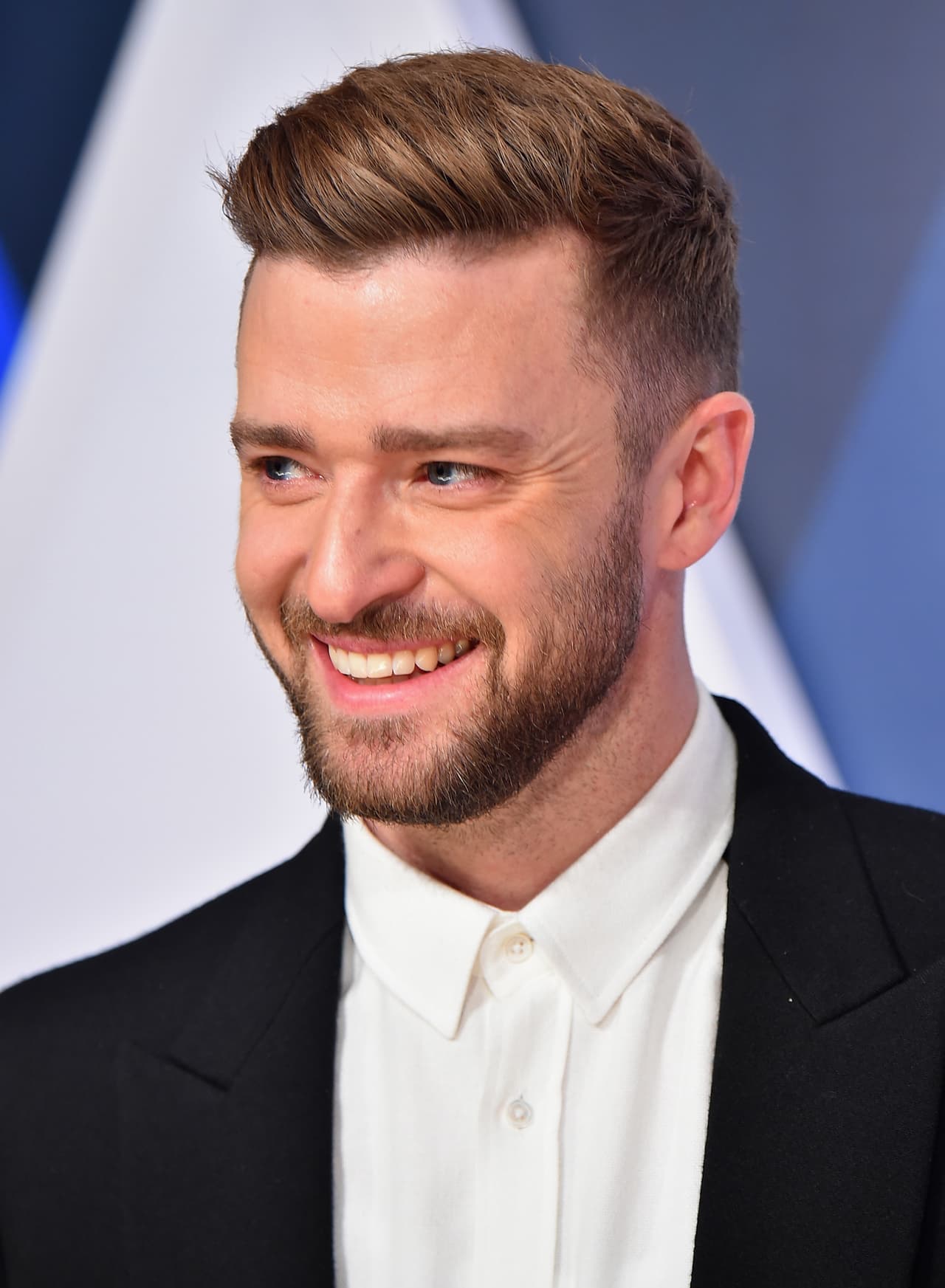 Justin Timberlake se sumó a la fiesta y no perdió la oportunidad para desfilar por la alfombra,