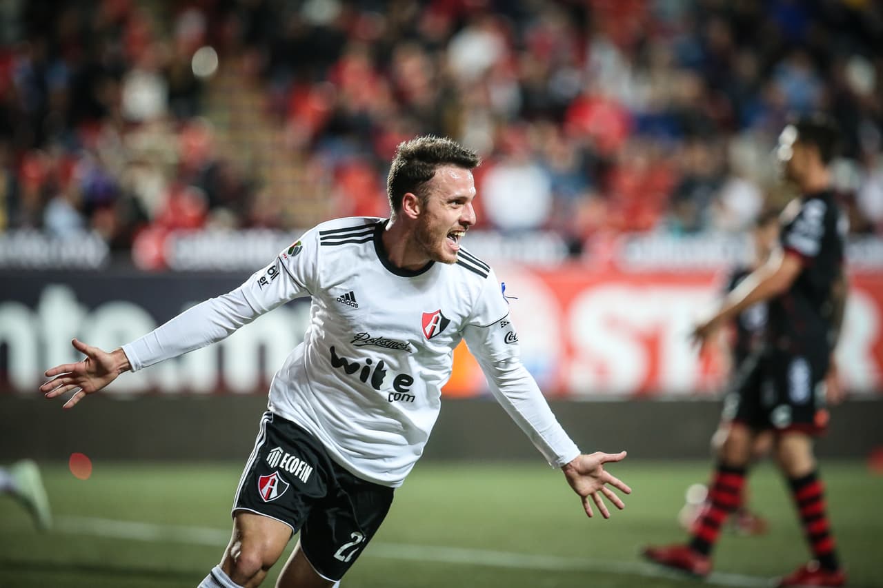 17 Atlas: 11 puntos producto de 3 victorias, 2 empates y 9 derrotas con 15 goles a favor y 26 en contra.