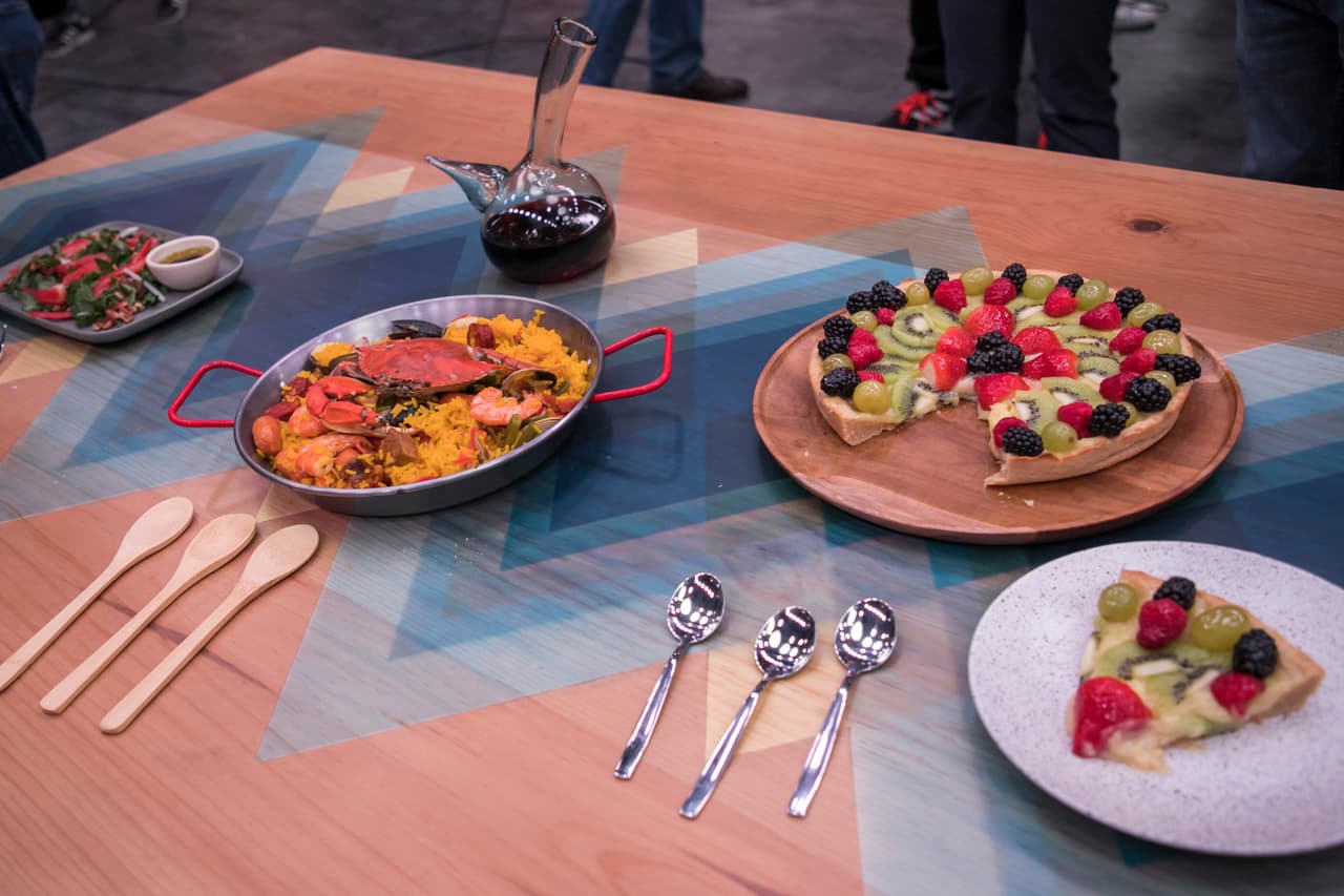 Los Toledo lograron lo inimaginable: preparar, en una hora, una paella, así como una tarta de frutas. Aunque los jueces pusieron en tela de juicio el modo de preparación de la paella, al final no pudieron resistirse a su buen sabor.