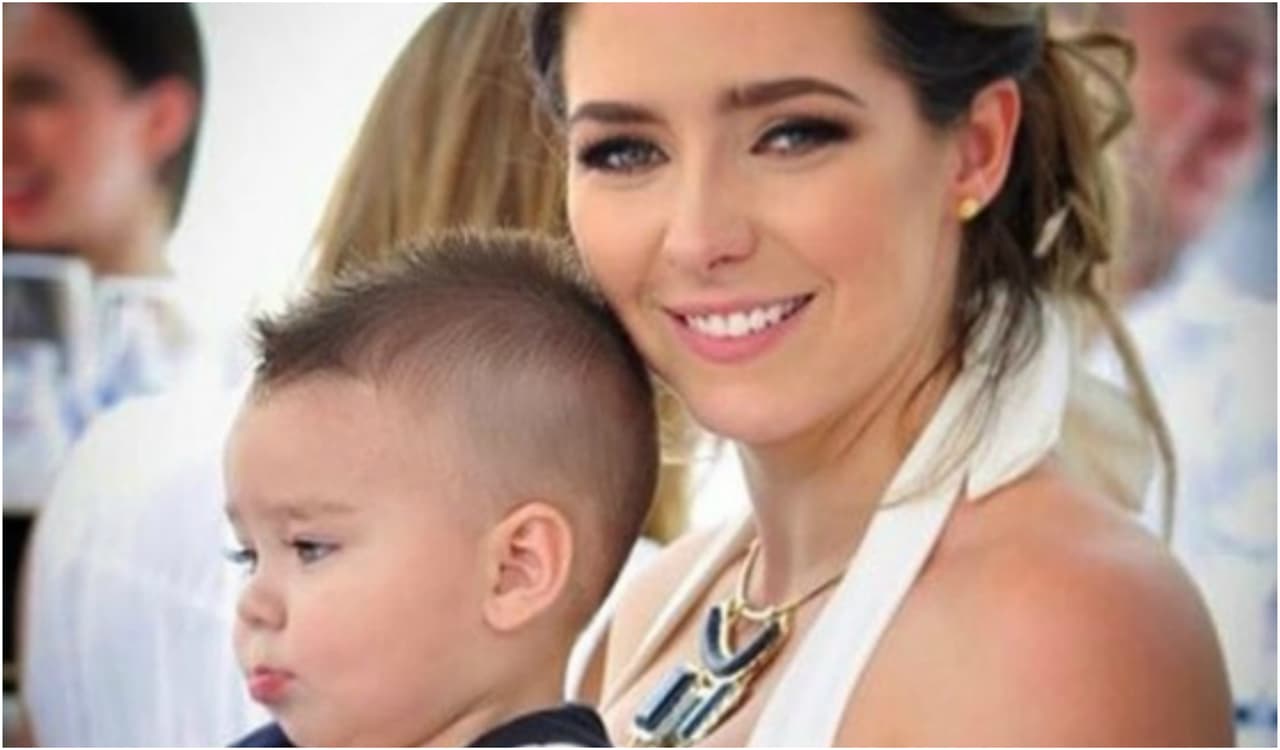 Exclusiva: el hijo de Ariadne Díaz ya recibe instrucciones en los foros donde trabaja su mamá