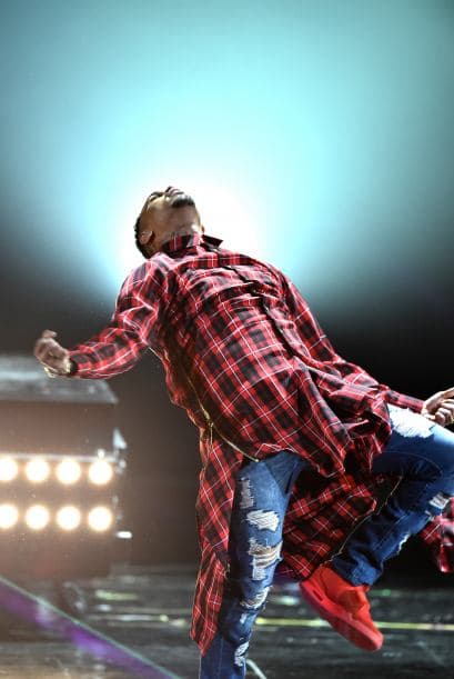 Y se mantiene trabajando, Seguro está dejando atrás todos los conflictos.