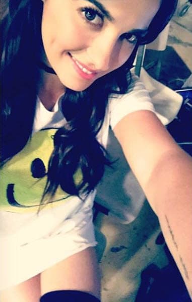 Fuera de las cámaras y los reflectores 
<b><a href="http://www.univision.com/temas/maite-perroni">Maite Perroni</a></b> es una mujer muy sencilla que le gusta verse bien pero con poco maquillaje.