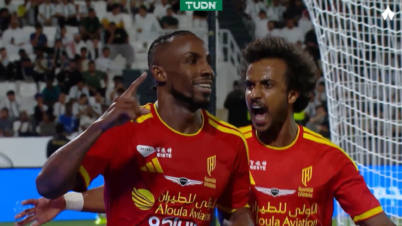 Julián Quiñones anota gol del triunfo en el inicio de la liga de Arabia Saudita 