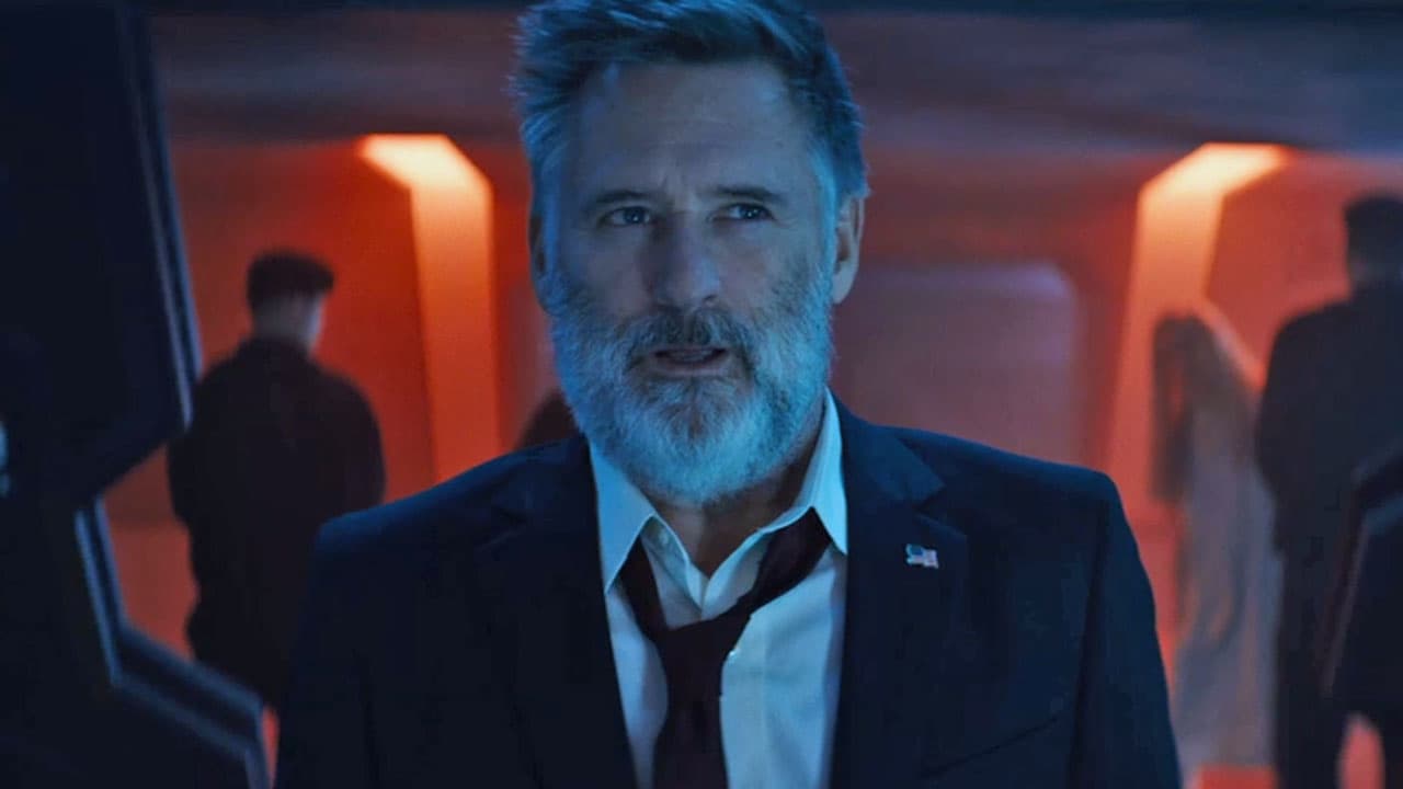 <b>PEOR DIRECTOR</b>
<br>Dinesh D'Souza y Bruce Schooley, 
<i>Hillary's America: The Secret History of the Democratic Party</i>
<br>Roland Emmerich, 
<i>Independence Day: Resurgence</i>
<br>Tyler Perry, 
<i>BOO! A Medea Halloween </i>
<br>Alex Proyas, 
<i>Gods of Egypt </i>
<br>Zack Snyder, 
<i>Batman v Superman: Dawn of Justice </i>
<br>Ben Stiller, 
<i>Zoolander No. 2</i>