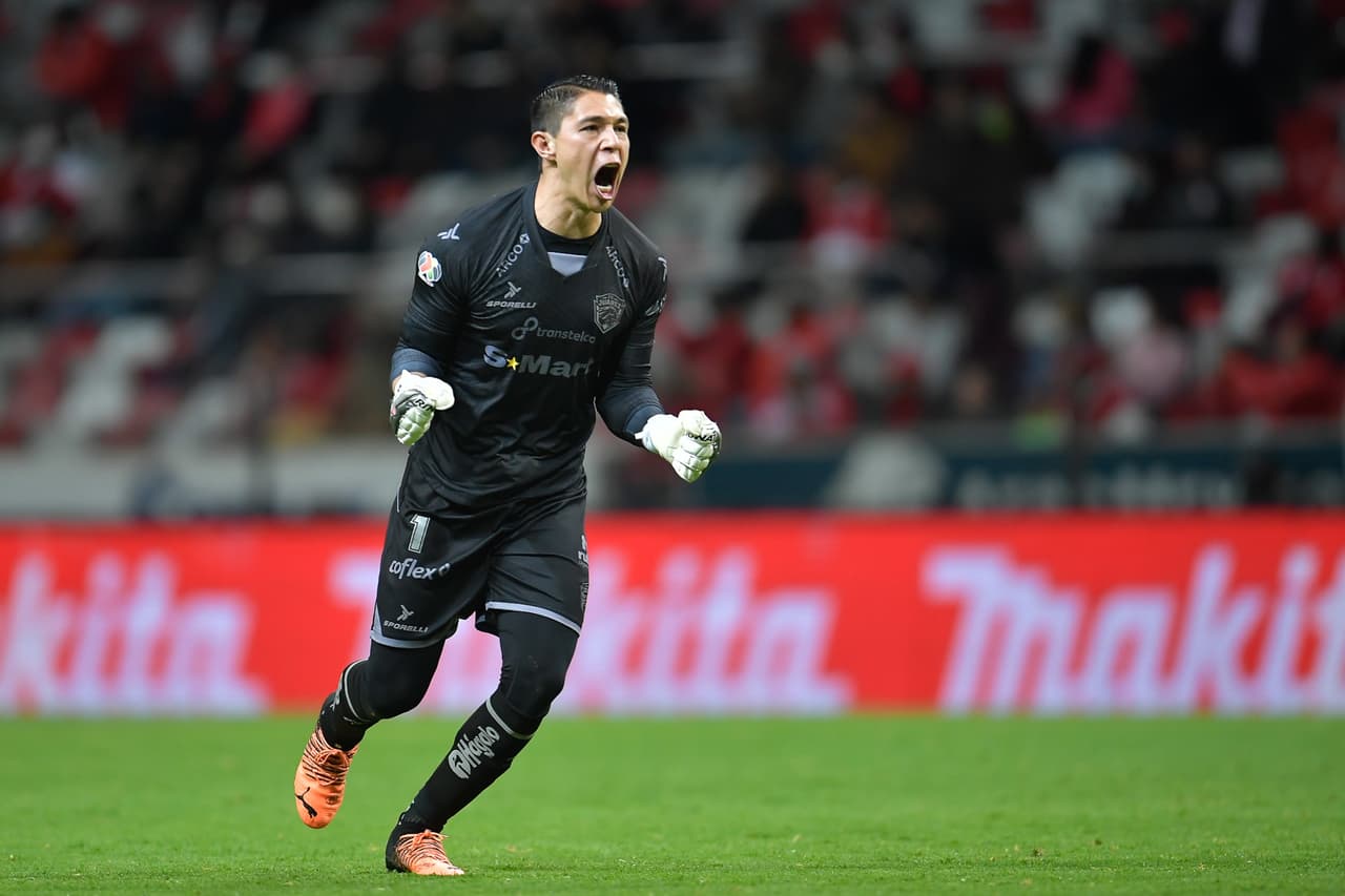 El portero mexicano Hugo González terminó su préstamo con FC Juárez y reportó con Rayados.