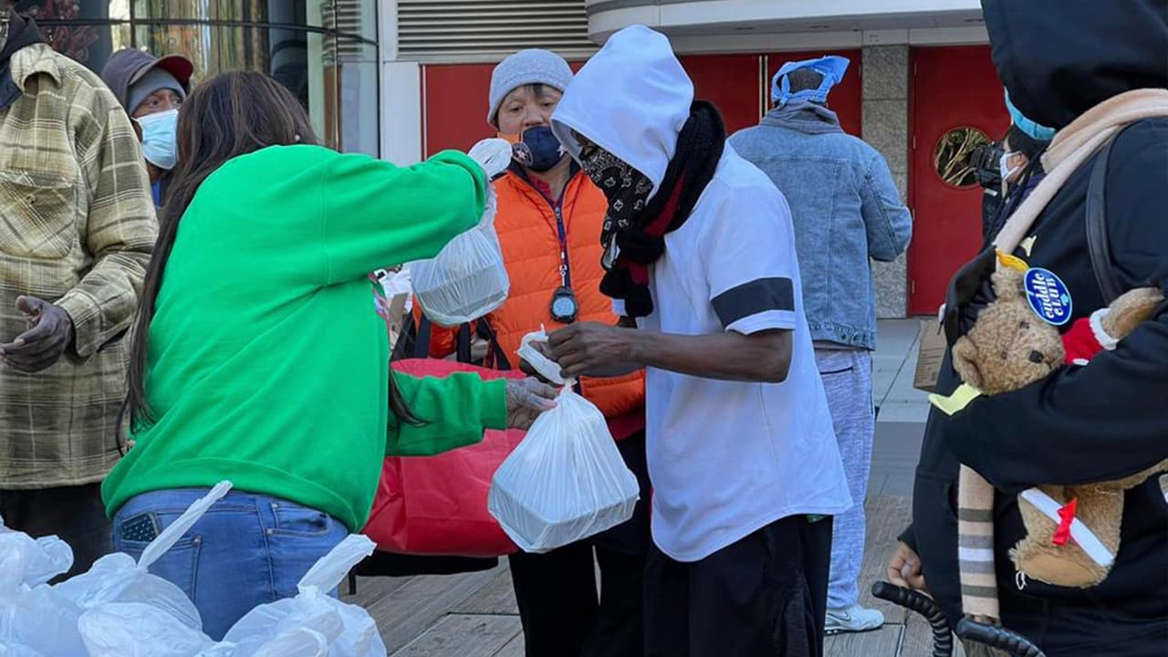 Otra de las distribuciones se realizará por parte de la Operación Pavo Houston, la cual estará en cuatro lugares este 23 y 24 de noviembre.