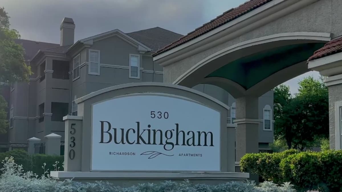 Identifican a dos hispanos entre tres hallados muertos en Richardson; hay una niña de 6 años